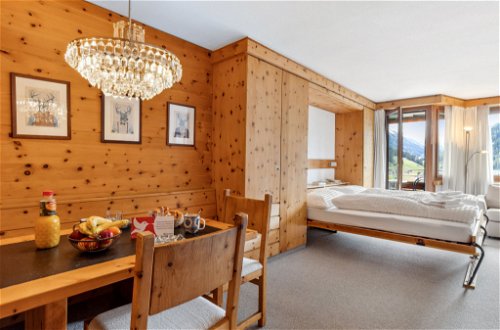 Foto 6 - Apartment mit 1 Schlafzimmer in Davos mit schwimmbad und blick auf die berge