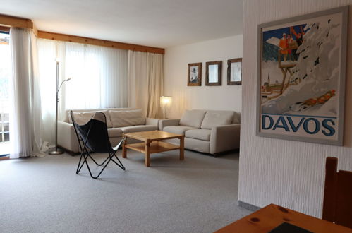 Photo 3 - 1 bedroom Apartment in Davos with swimming pool and mountain view