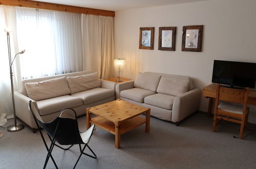 Foto 2 - Apartamento de 1 quarto em Davos com piscina e vista para a montanha