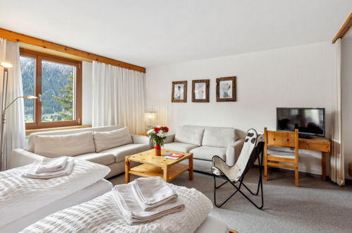Foto 2 - Apartment mit 1 Schlafzimmer in Davos mit schwimmbad und blick auf die berge
