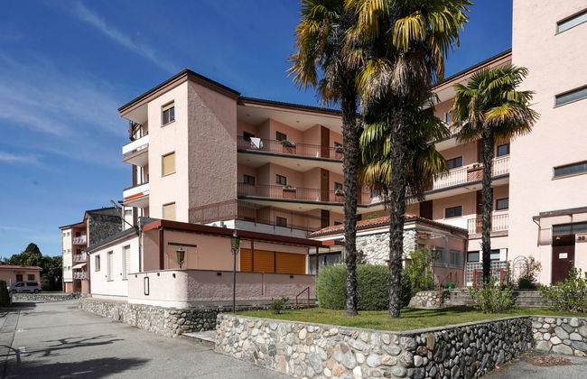 Apartamento de 1 quarto em Brezzo di Bedero com piscina e jardim - Foto 2