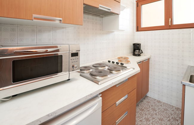 Apartamento de 1 quarto em Brezzo di Bedero com piscina e jardim - Foto 13