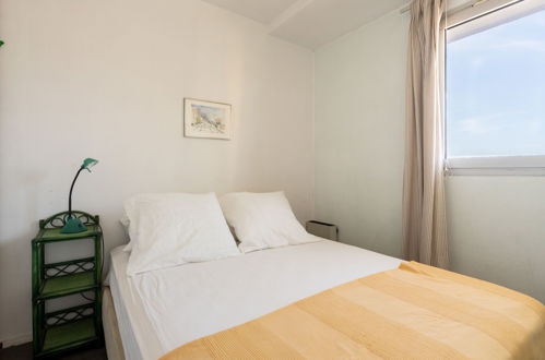 Foto 11 - Apartment mit 2 Schlafzimmern in Canet-en-Roussillon mit blick aufs meer