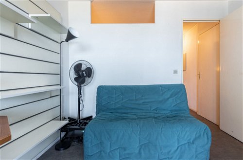 Foto 8 - Appartamento con 2 camere da letto a Canet-en-Roussillon con vista mare
