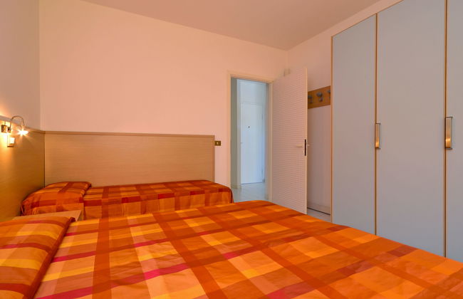 Apartamento de 2 quartos em Lignano Sabbiadoro com piscina e jardim - Foto 24