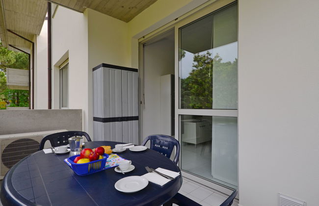 Apartamento de 2 quartos em Lignano Sabbiadoro com piscina e jardim - Foto 29