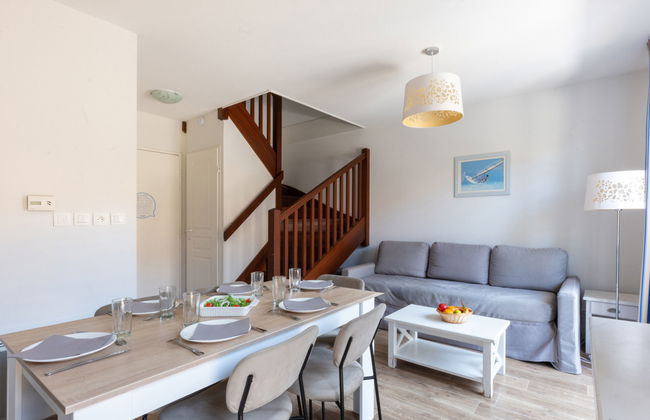 Apartamento de 2 quartos em Hourtin com piscina e terraço - Foto 8