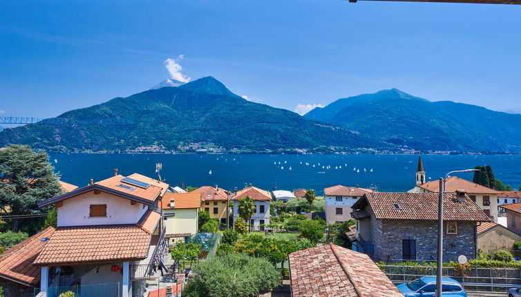 Photo 1 - 1 bedroom Apartment in Pianello del Lario with mountain view