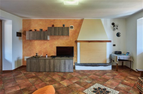 Foto 3 - Apartamento de 1 habitación en Pianello del Lario con vistas a la montaña