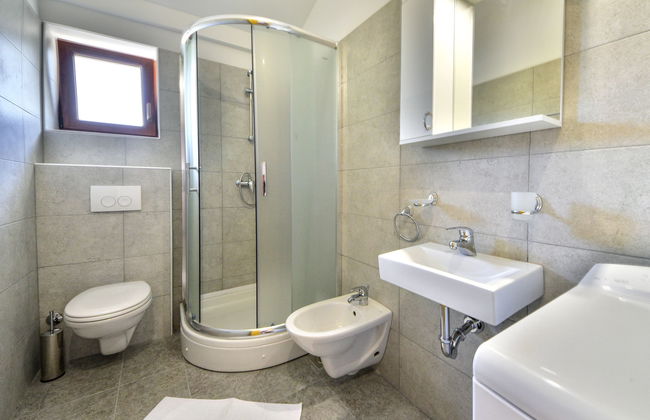 Apartment mit 2 Schlafzimmern in Senj mit terrasse - Foto 9