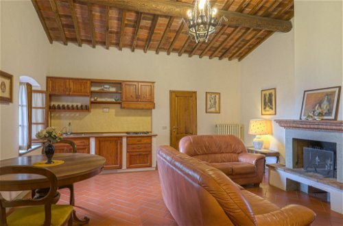 Foto 7 - Casa con 4 camere da letto a Greve in Chianti con piscina e giardino