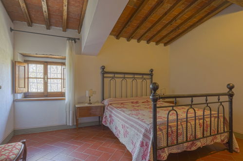 Photo 13 - 4 bedroom House in Greve in Chianti with swimming pool and garden