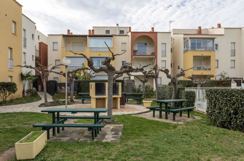 Foto 18 - Apartamento de 1 habitación en Agde con piscina y vistas al mar