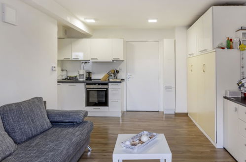 Foto 9 - Apartamento de 1 habitación en Agde con piscina y vistas al mar