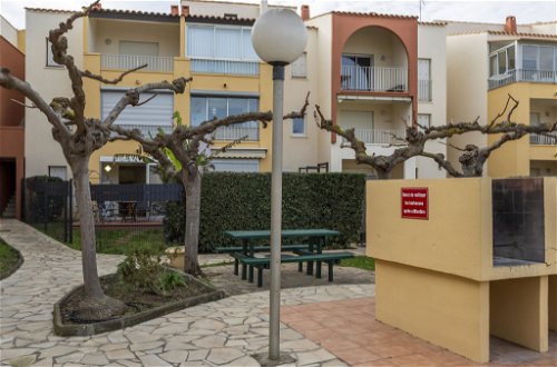 Foto 26 - Apartment mit 1 Schlafzimmer in Agde mit schwimmbad und blick aufs meer