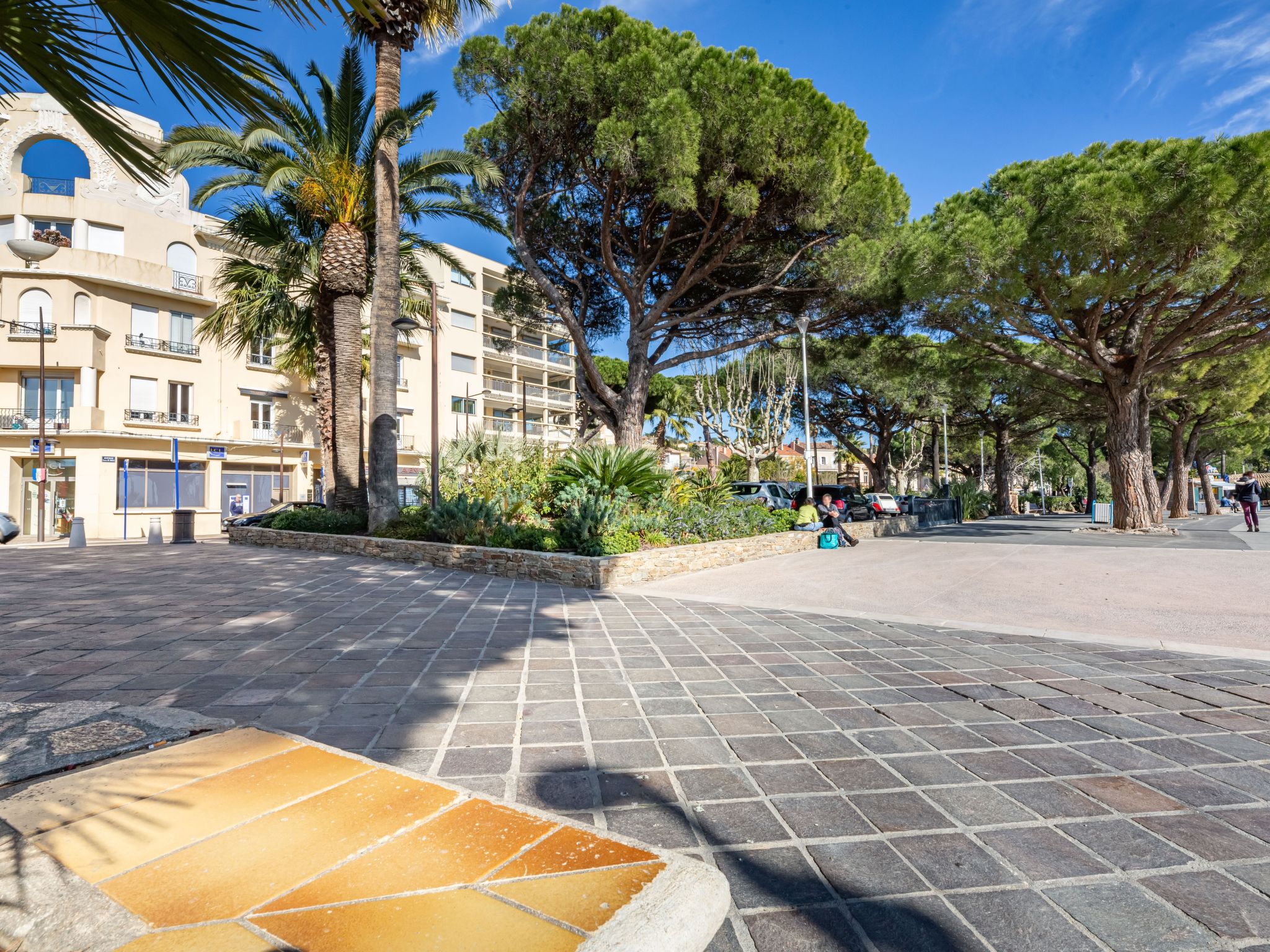 Foto 22 - Apartamento de 2 quartos em Sainte-Maxime com vistas do mar