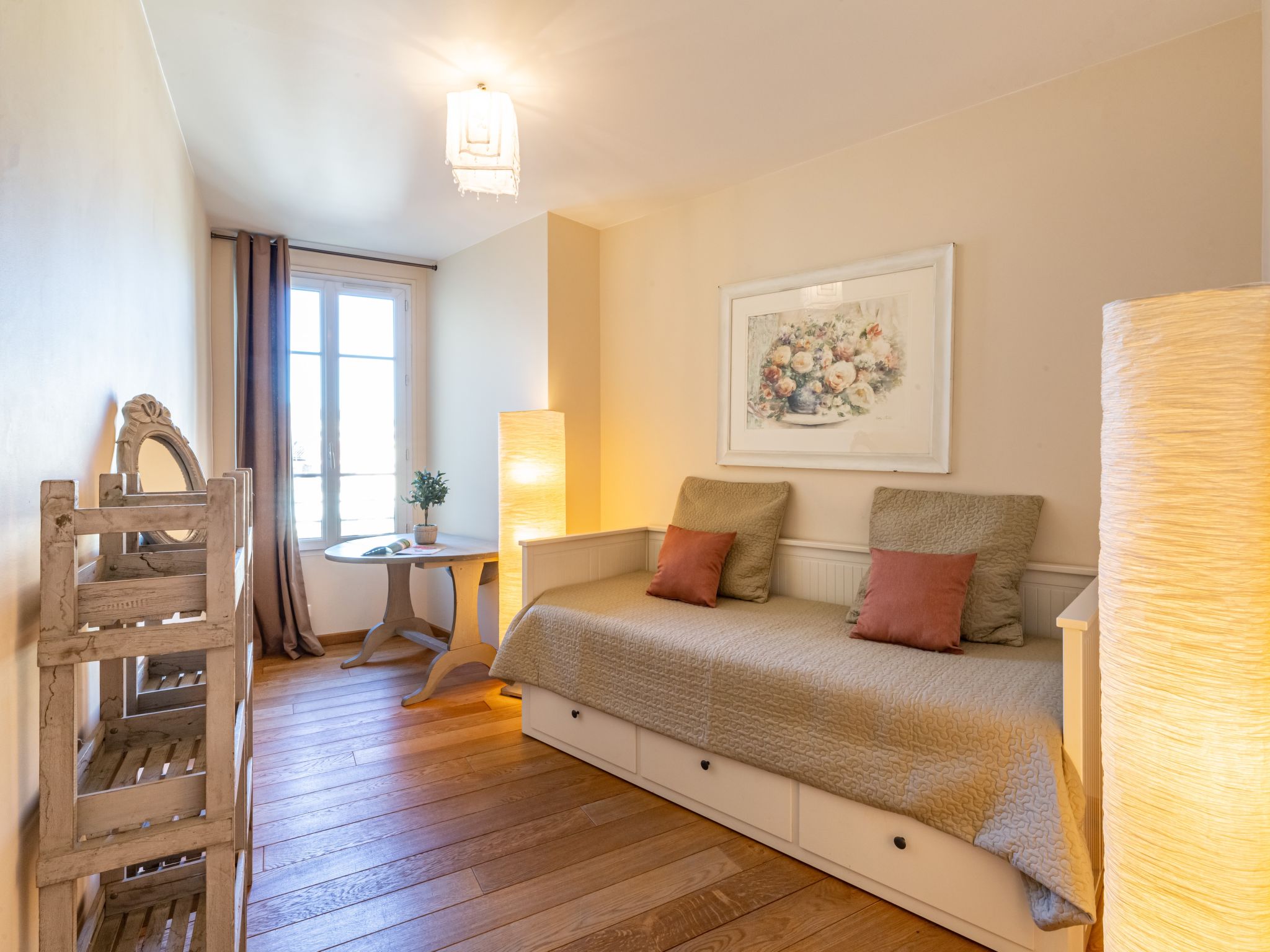 Foto 18 - Apartamento de 2 quartos em Sainte-Maxime com vistas do mar