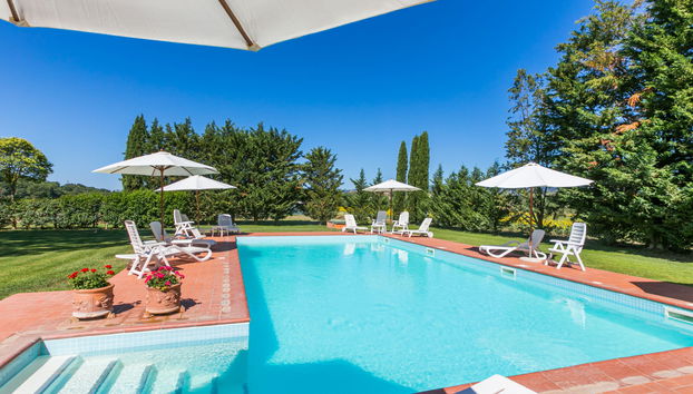 Apartamento de 2 quartos em Suvereto com piscina e jardim - Foto 4