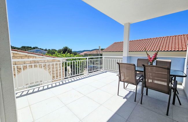 Apartamento de 2 quartos em Orebić com piscina e jardim - Foto 3