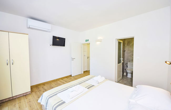 Apartamento de 2 quartos em Orebić com piscina e jardim - Foto 6
