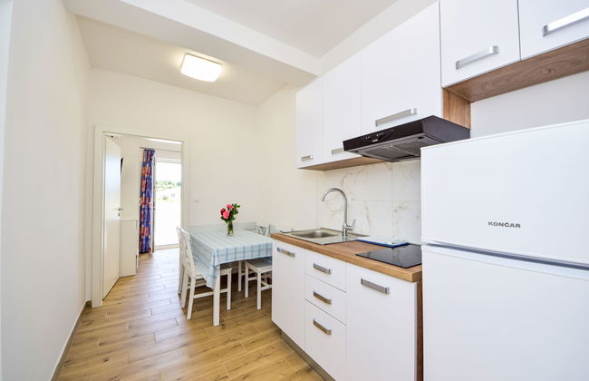 Apartamento de 2 quartos em Orebić com piscina e jardim - Foto 11