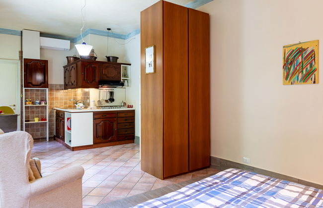 Casa de 1 quarto em Invorio com jardim - Foto 9