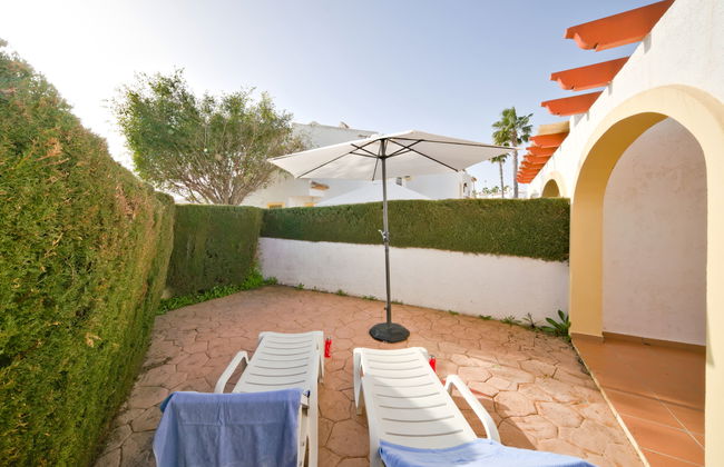 Casa de 4 quartos em Calp com piscina e jardim - Foto 21