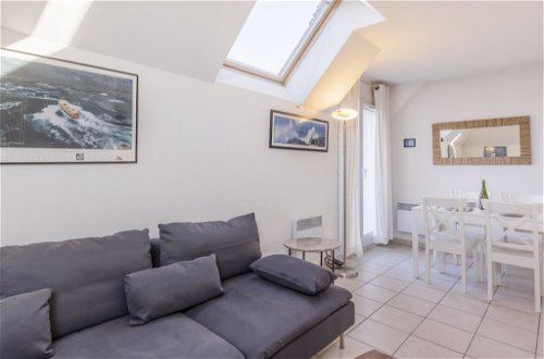 Foto 8 - Appartamento con 2 camere da letto a Dives-sur-Mer con vista mare