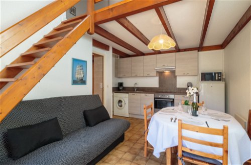 Foto 6 - Casa de 1 habitación en Vaux-sur-Mer con jardín y vistas al mar