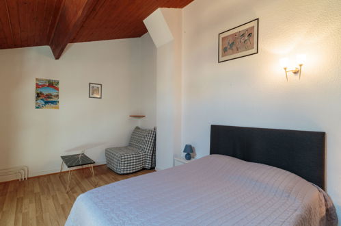 Foto 13 - Casa con 1 camera da letto a Vaux-sur-Mer con giardino e vista mare