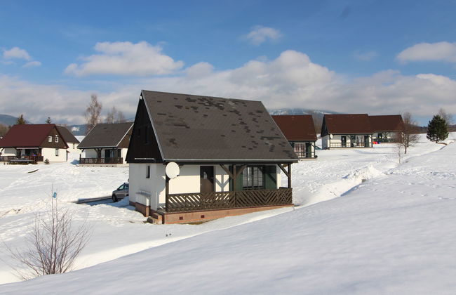 Casa de 3 quartos em Černý Důl com piscina e jardim - Foto 25