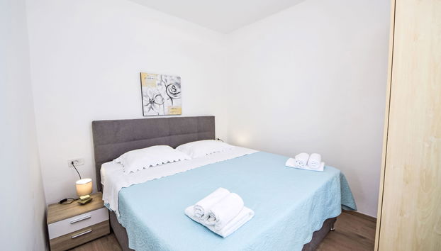 Apartment mit 2 Schlafzimmern in Sibenik mit schwimmbad und garten - Foto 5