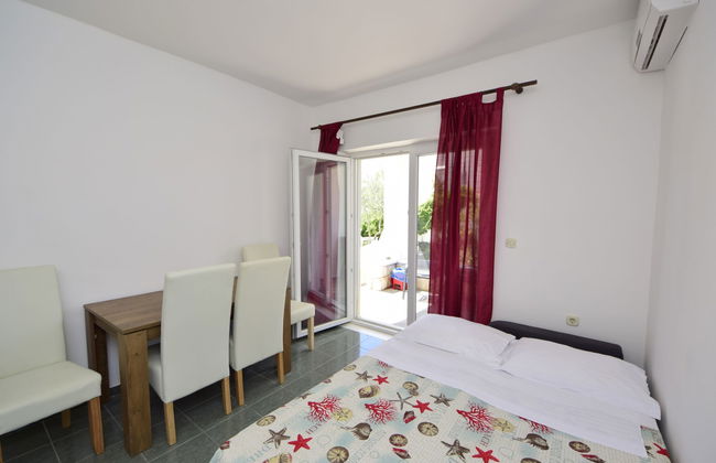 Apartment mit 2 Schlafzimmern in Sibenik mit schwimmbad und garten - Foto 14