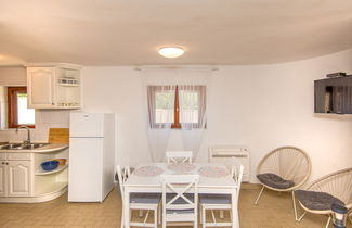Photo 3 - Appartement de 2 chambres à Zadar avec jardin et terrasse