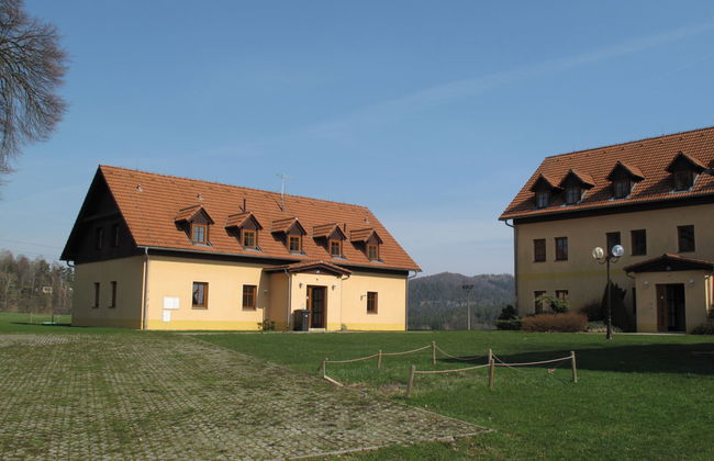 Apartamento de 1 quarto em Jetřichovice com piscina e jardim - Foto 16