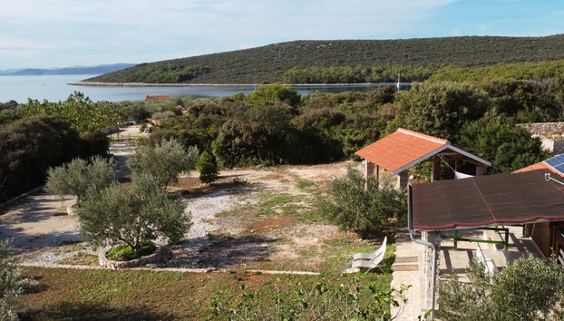 Haus mit 2 Schlafzimmern in Pašman mit garten und terrasse - Foto 2