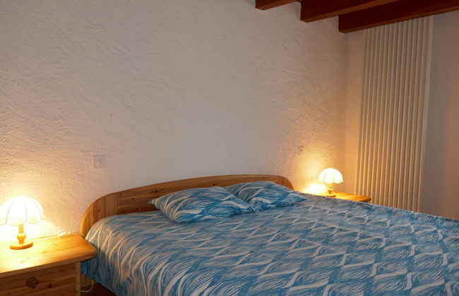 3 bedroom House in Acquarossa with garden and terrace - Photo 4