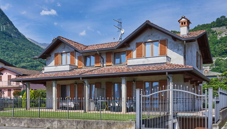 Photo 1 - Maison de 3 chambres à Dongo avec jardin et terrasse