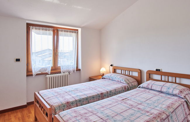 Casa de 4 quartos em Dongo com jardim e terraço - Foto 18