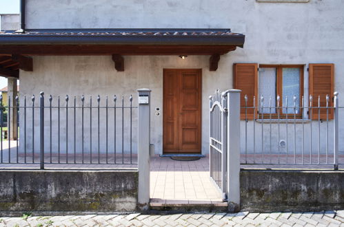 Photo 30 - Maison de 3 chambres à Dongo avec jardin et terrasse