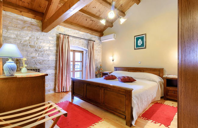 Casa de 3 quartos em Sveti Lovreč com piscina privada e jardim - Foto 24