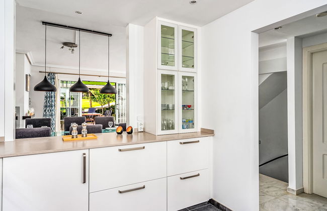 Casa de 4 quartos em Marbella com piscina e jardim - Foto 11