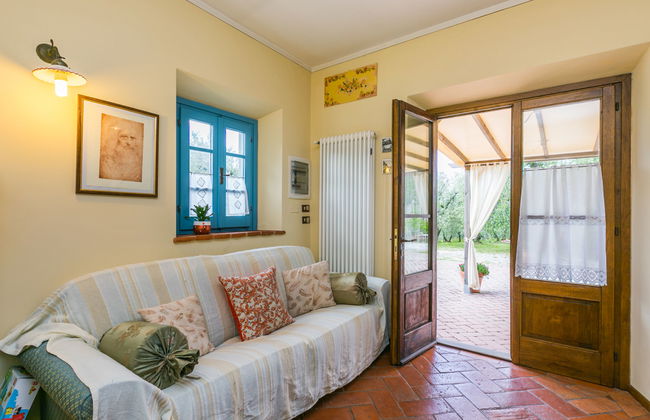 Casa de 2 quartos em Vinci com piscina privada e jardim - Foto 17