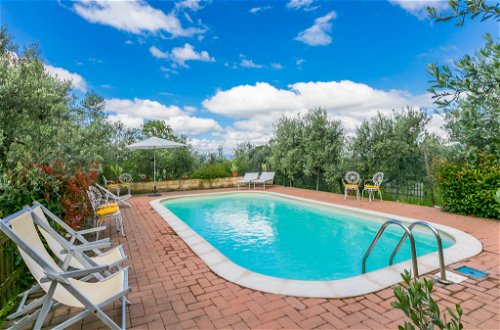 Foto 2 - Casa de 2 habitaciones en Vinci con piscina privada y jardín