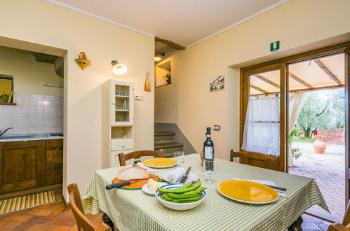 Photo 10 - 2 bedroom House in Vinci with private pool and garden