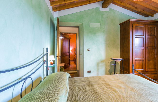 Casa de 2 quartos em Vinci com piscina privada e jardim - Foto 27