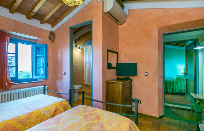 Casa de 2 quartos em Vinci com piscina privada e jardim - Foto 29