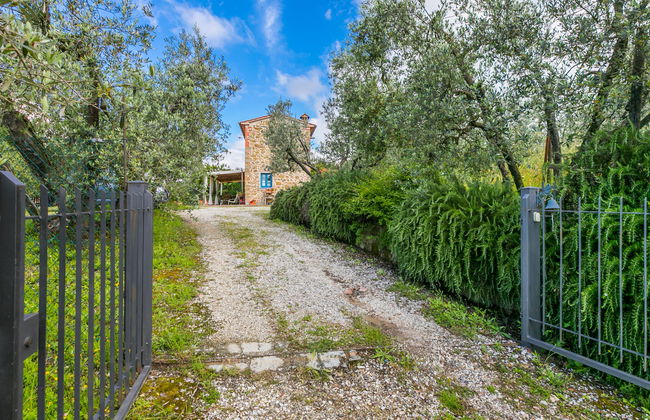 Casa de 2 quartos em Vinci com piscina privada e jardim - Foto 47