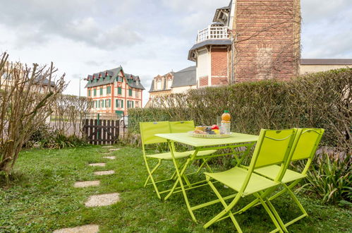 Foto 1 - Apartamento de 1 habitación en Villers-sur-Mer con terraza y vistas al mar