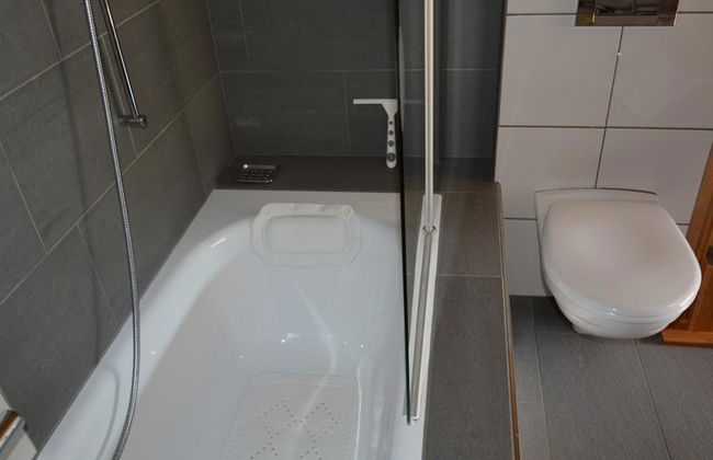 Apartment mit 1 Schlafzimmer in Zweisimmen - Foto 17